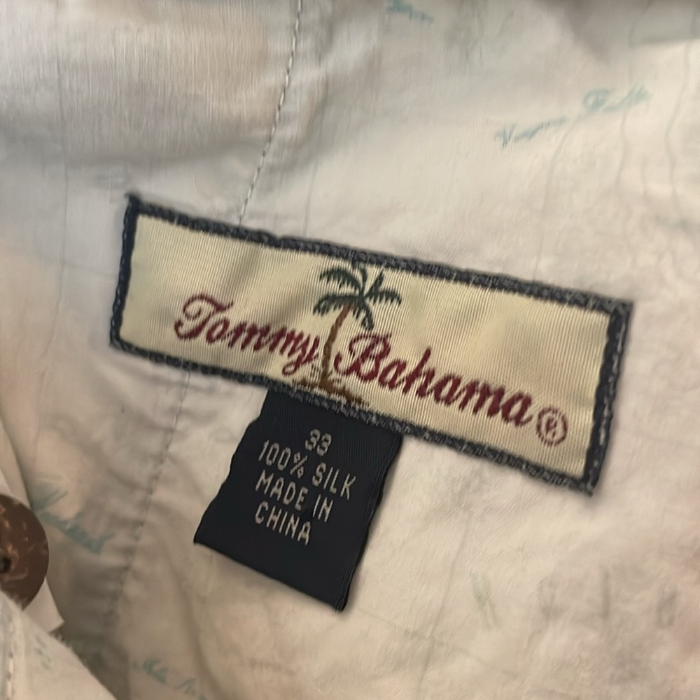3 for $25! Tommy Bahama Men's Khaki SILK Chino pants,
Size 33 - Picture 3 of 9